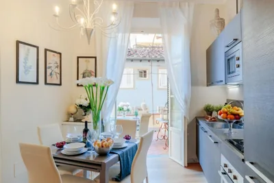 CASA BRUMAR, the Most Central Terrace inside the Walls of Lucca – Photos 8